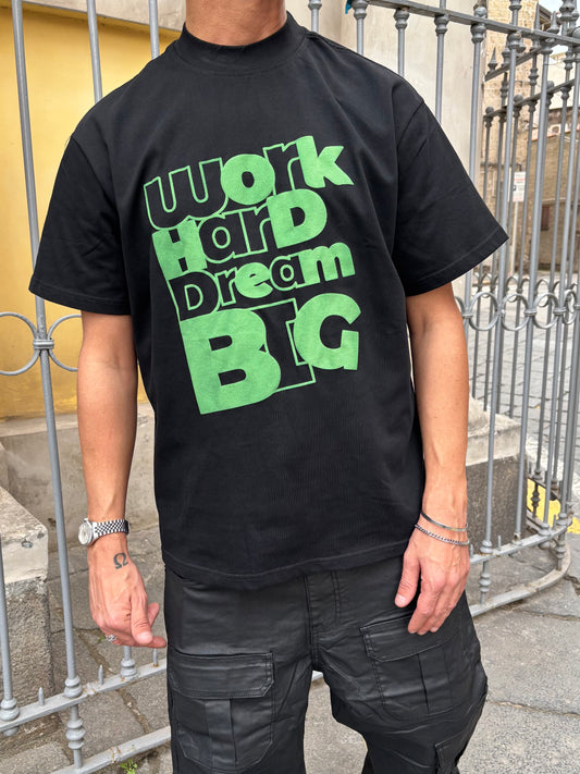 T-Shirt public