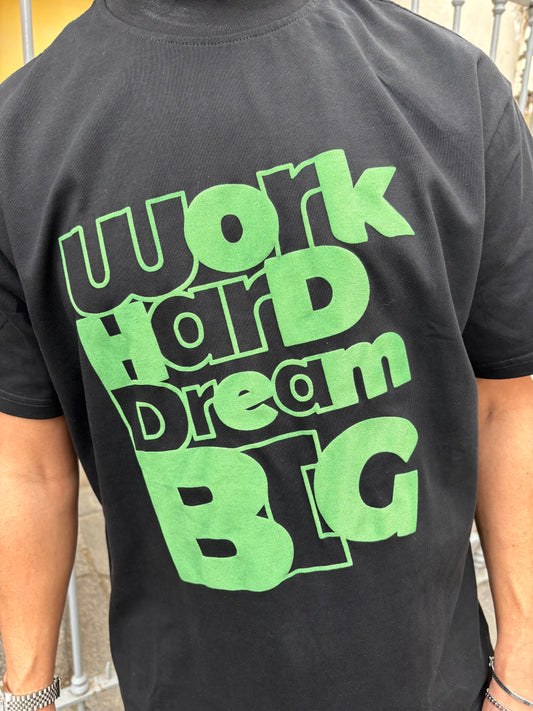 T-Shirt public