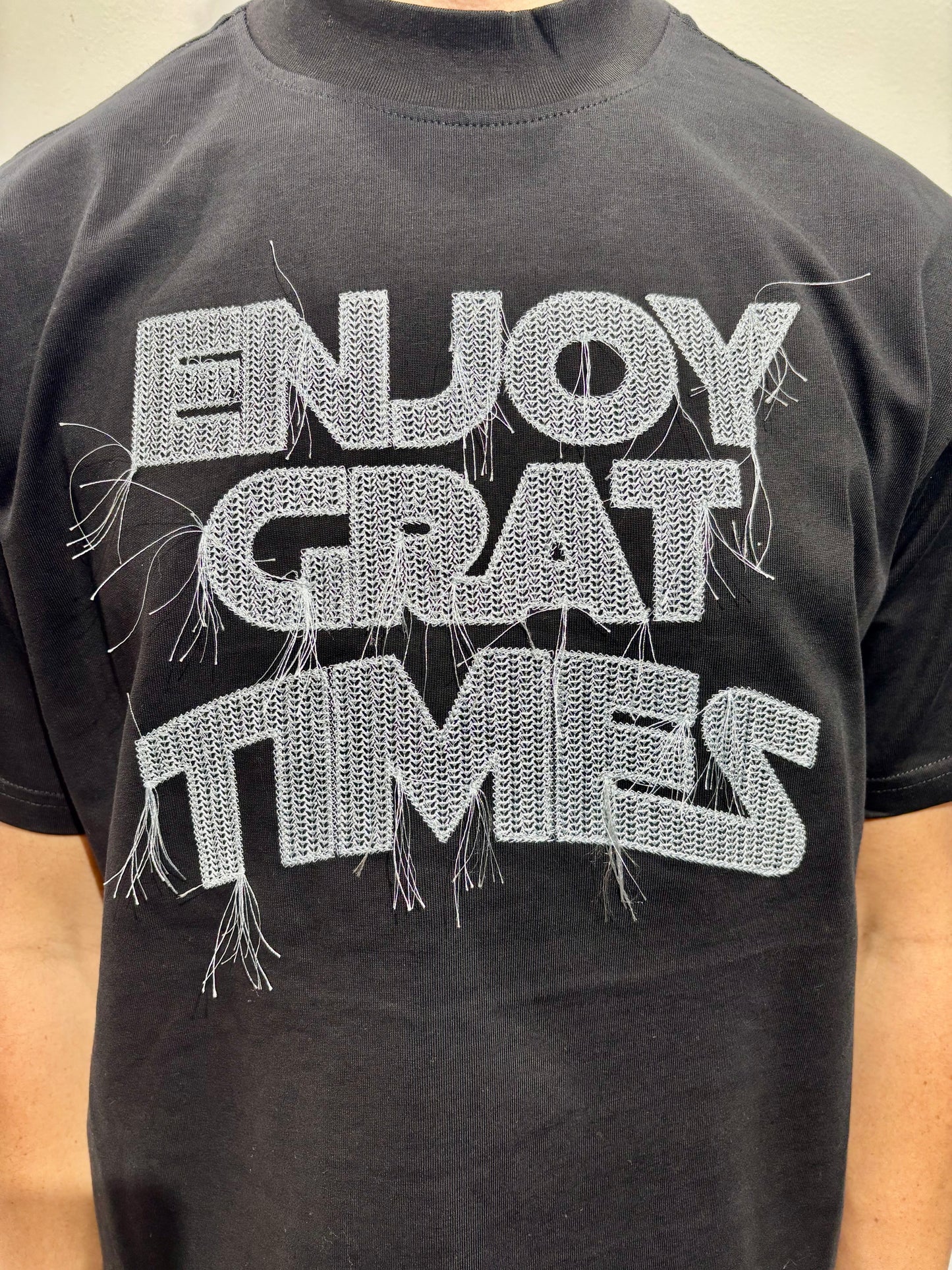 T-shirt Enjoy