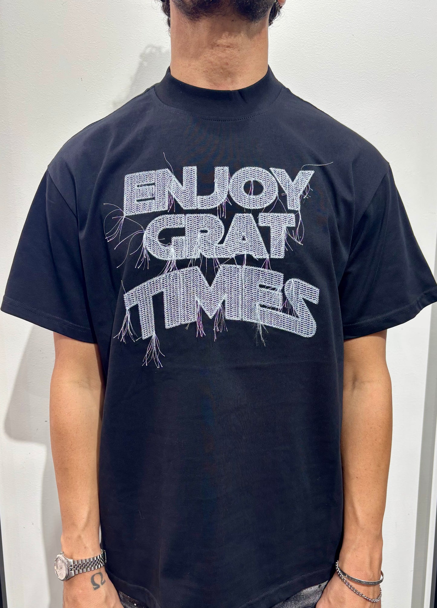 T-shirt Enjoy